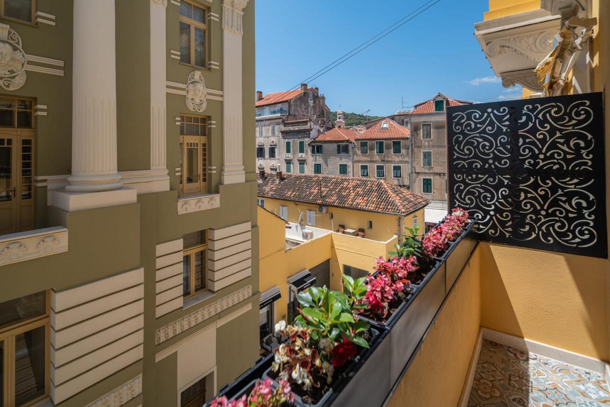 Monamel Luxury Suites Split Exterior foto